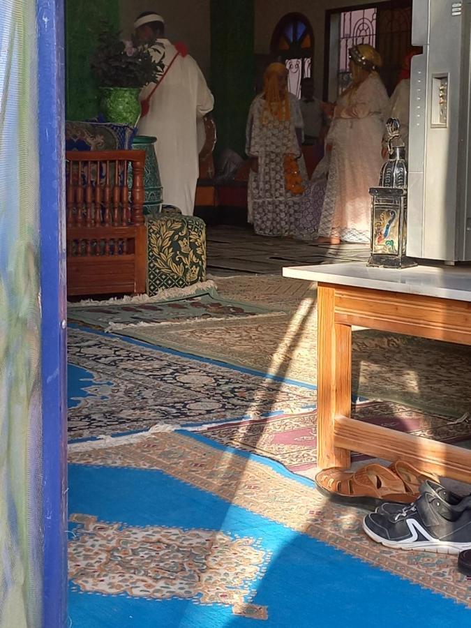Riad Perlamazigh زڭورة المظهر الخارجي الصورة